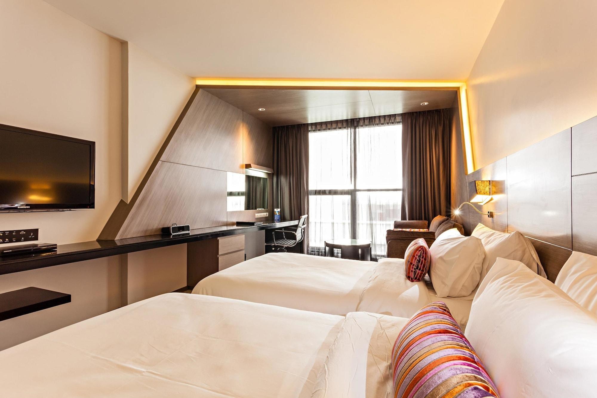 Hyatt Place Bangkok Sukhumvit 1 Buitenkant foto