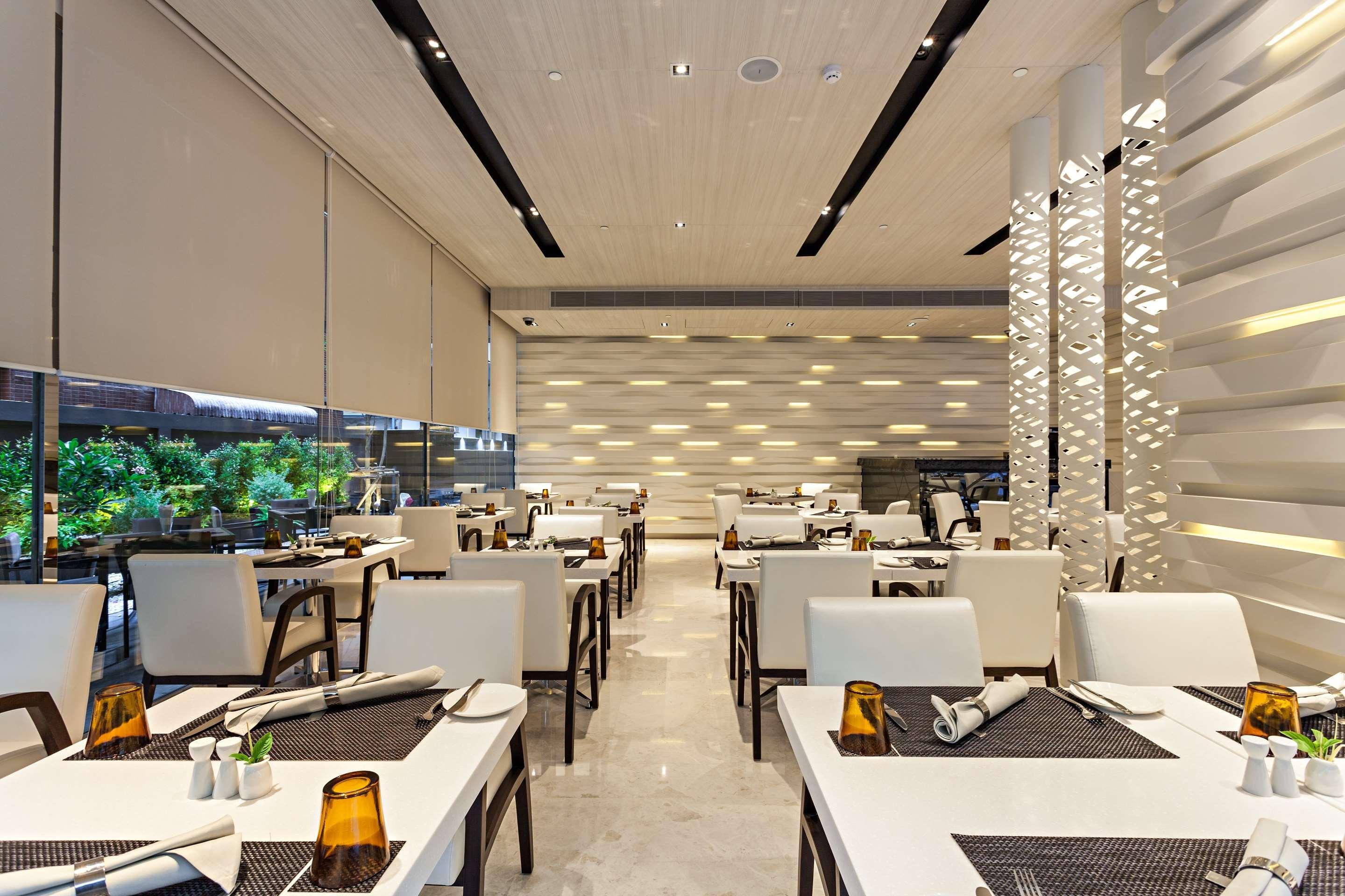 Hyatt Place Bangkok Sukhumvit 1 Buitenkant foto