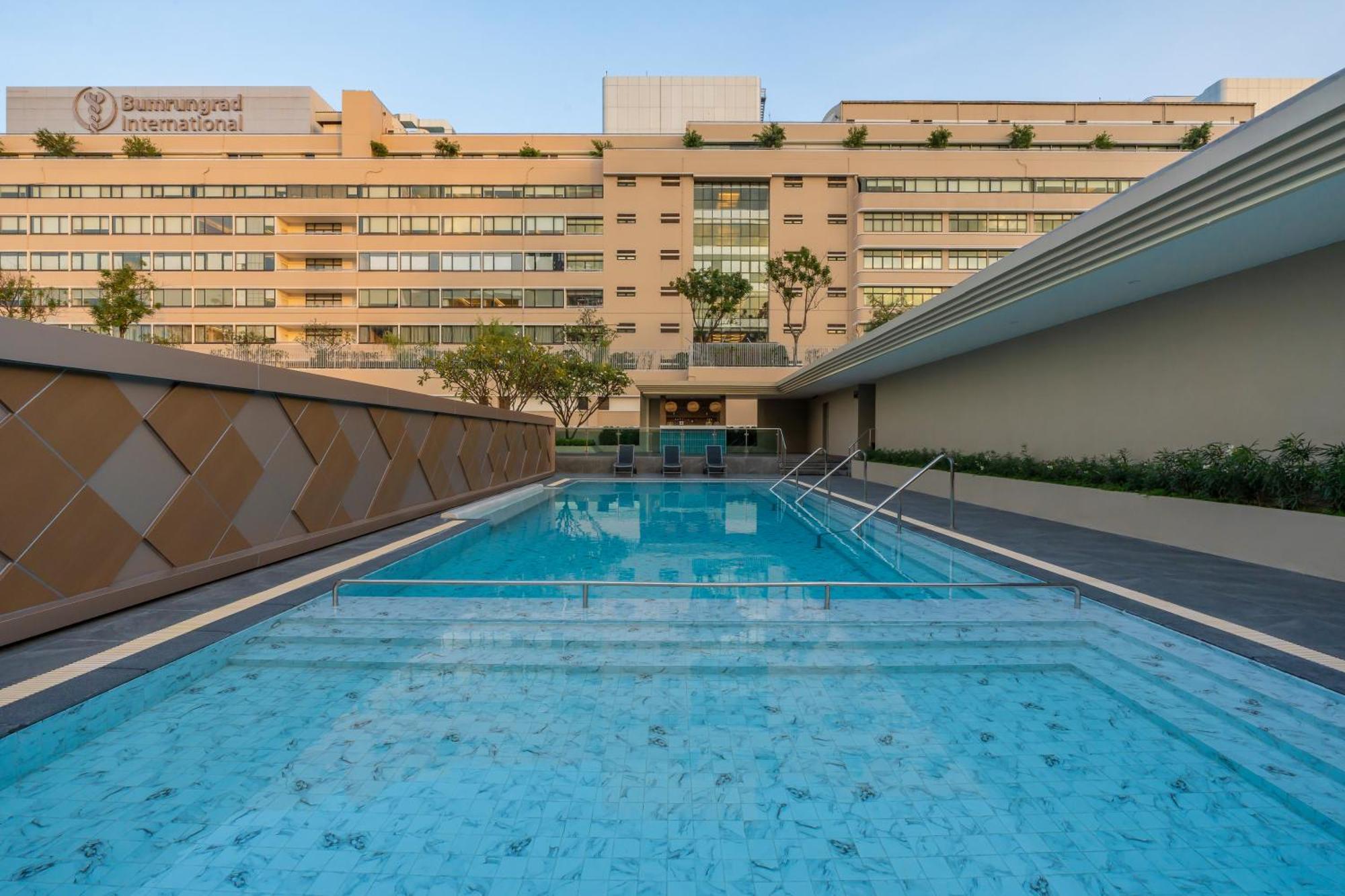 Hyatt Place Bangkok Sukhumvit 1 Buitenkant foto