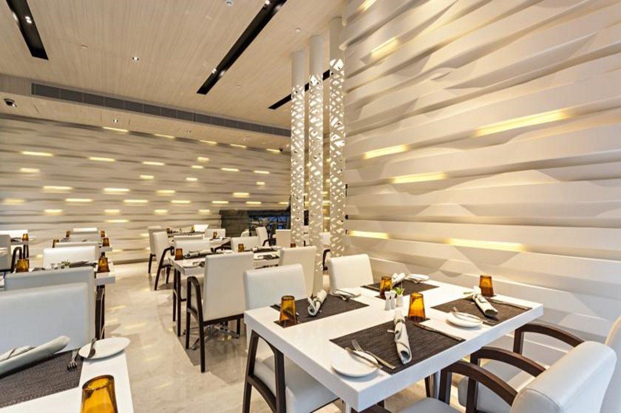 Hyatt Place Bangkok Sukhumvit 1 Buitenkant foto