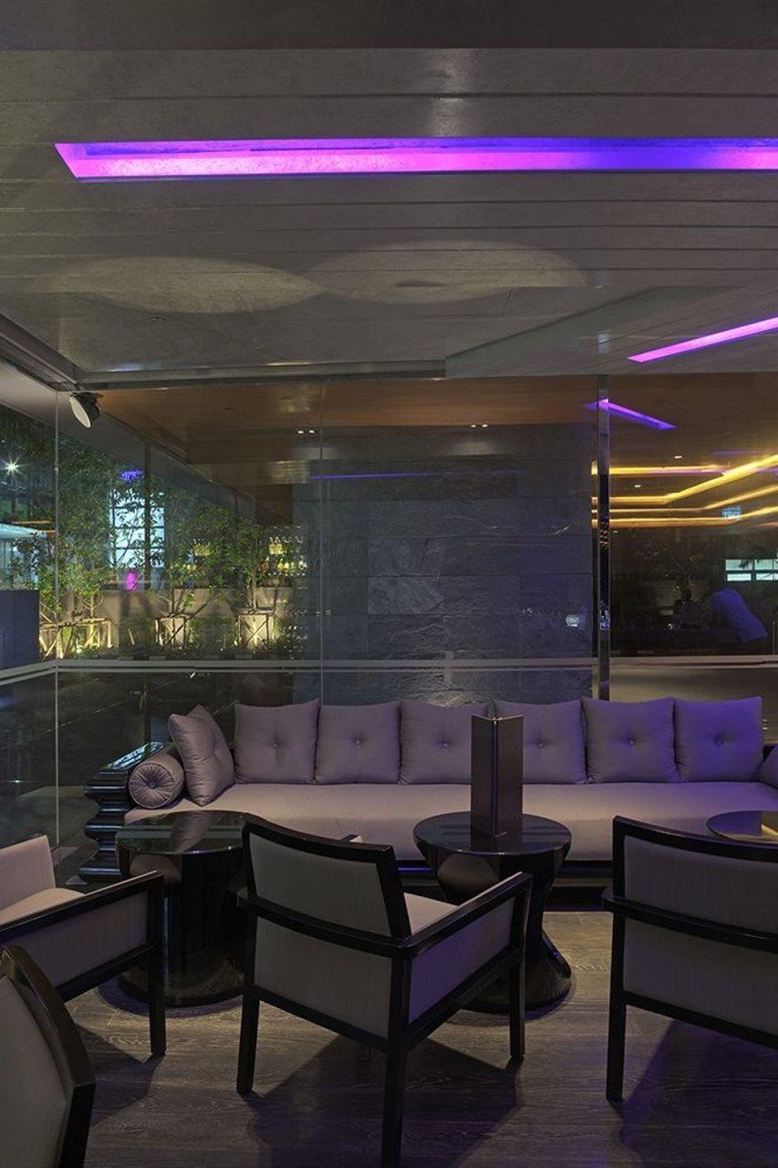 Hyatt Place Bangkok Sukhumvit 1 Buitenkant foto
